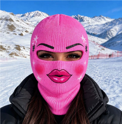 Balaklava med morsomt print – myk og varm skimaske