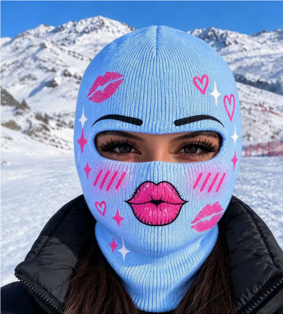 Balaklava med morsomt print – myk og varm skimaske