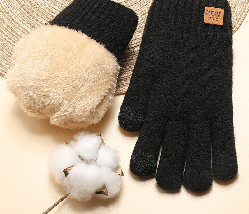 Flettestrikkede beige damehansker